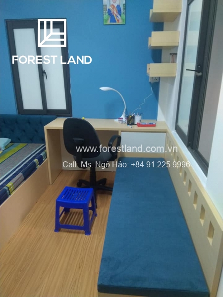 Nhà tập thể cũ 